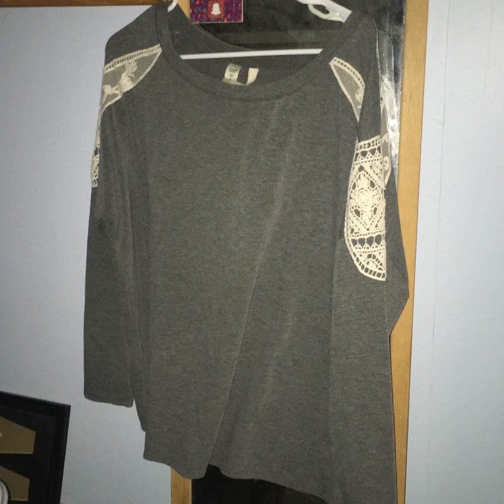 Long sleeve top